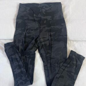 Lululemon Camo Align 25in Legging